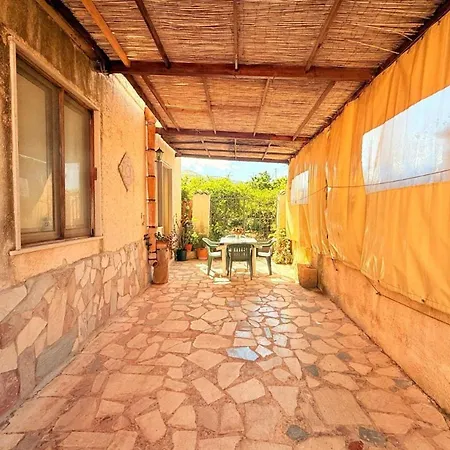 ベッド・アンド・ブレックファスト Bed & Breakfast Tonnara di Bonagia