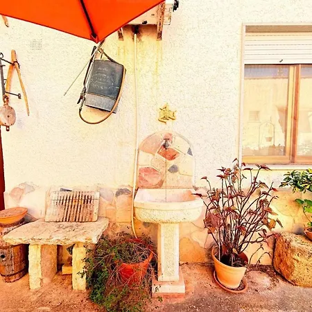 ベッド・アンド・ブレックファスト Bed & Breakfast Tonnara di Bonagia